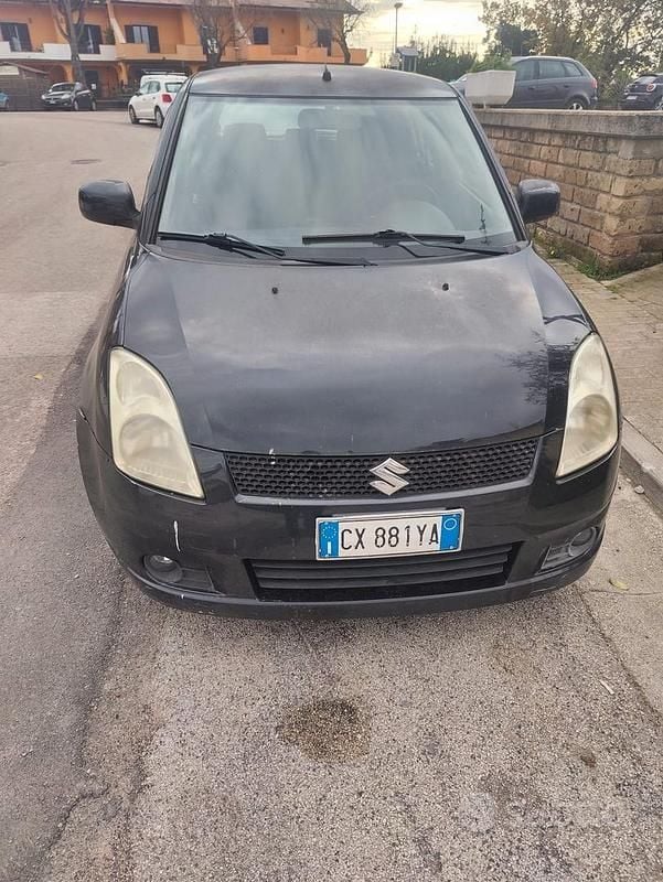 Usata Suzuki Swift 2005 Nero Berlina
