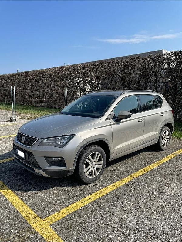 Używany Seat Ateca 116 KM (85 kW) 2018 Szary SUV
