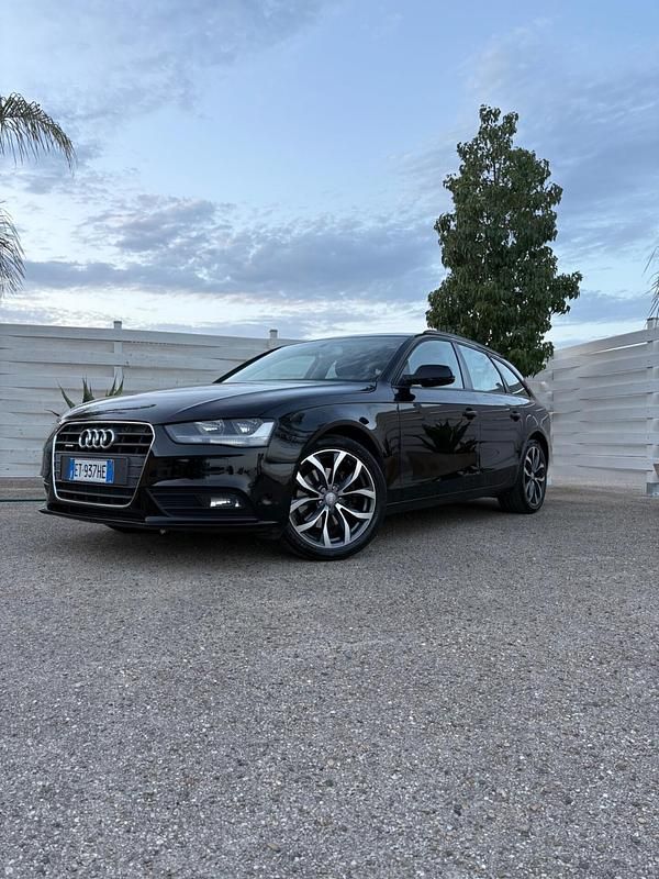 Usata Audi A4 143 CV (105 kW) 2013 Nero Station wagon