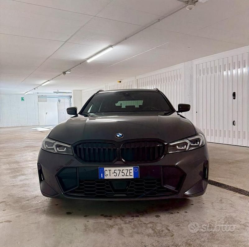 Usata BMW 320 M Sport 190 CV (139 kW) 2023 Grigio Station wagon