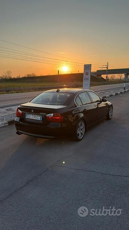 Usata BMW 325 218 CV (160 kW) 2007 Berlina