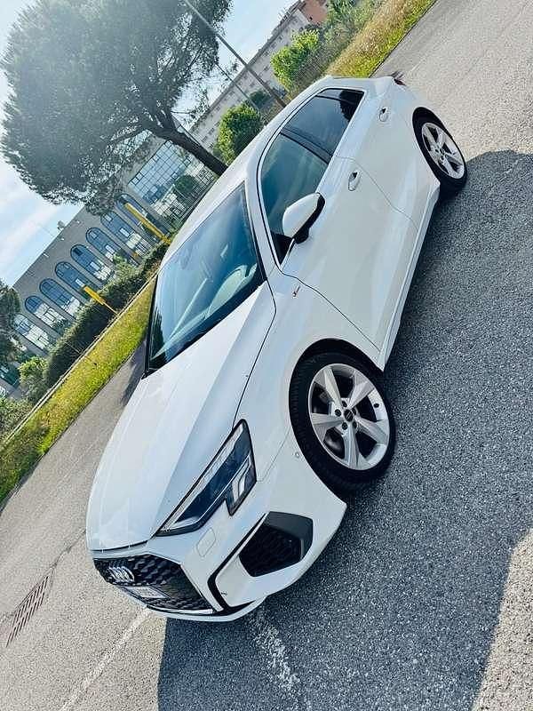 Usata Audi A3 S-Line 116 CV (85 kW) 2023 Bianco Berlina