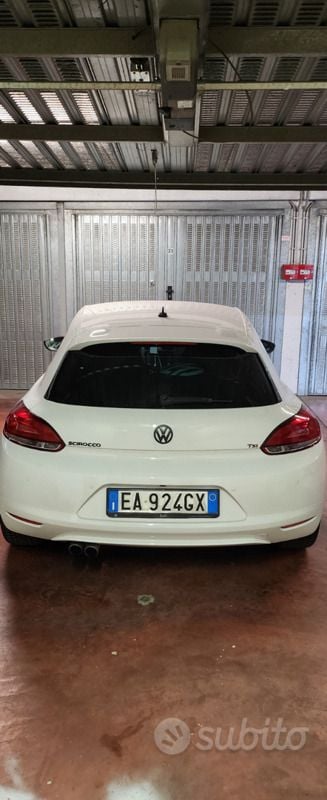 Usata VW Scirocco 160 CV (117 kW) 2011 Bianco Coupé