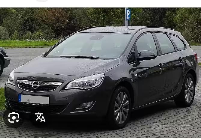 Usata Opel Astra 2012 Nero Berlina