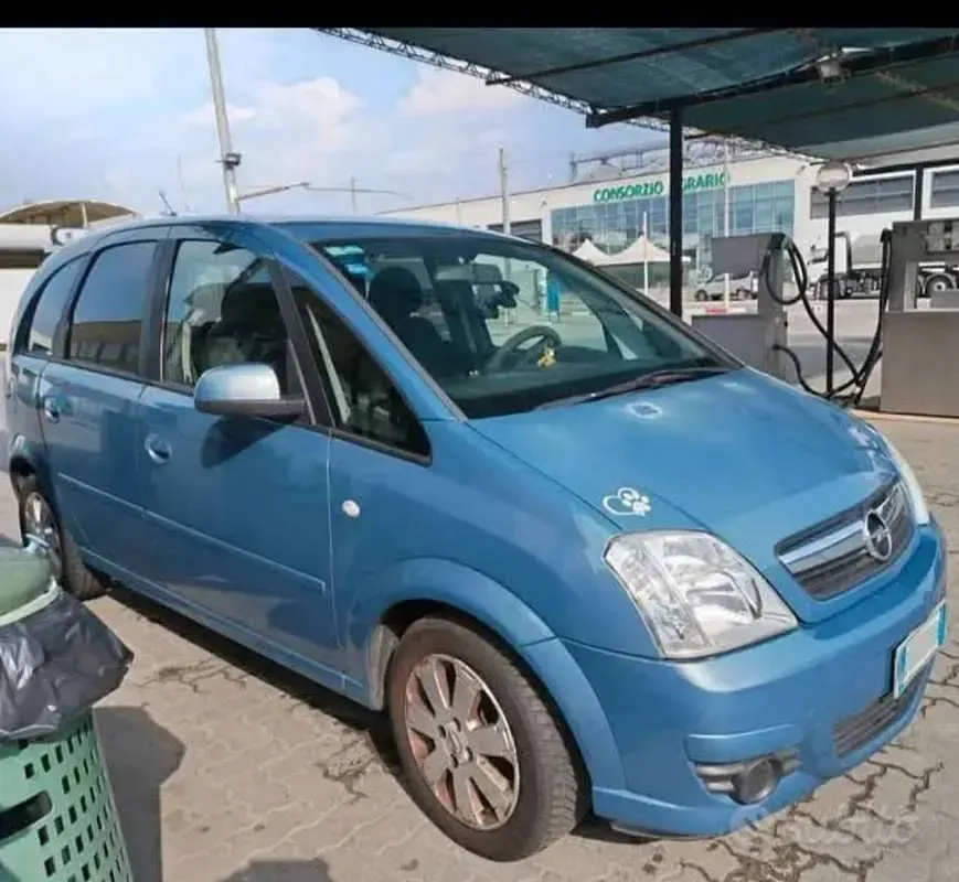 Usata Opel Meriva Club 90 CV (66 kW) 2007 Monovolume