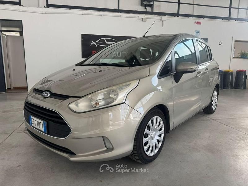 Usata Ford B-MAX Business Edition 95 CV (69 kW) 2014 Gray Monovolume