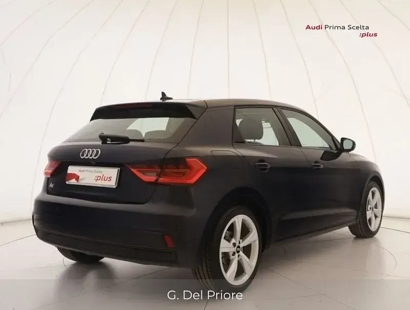 Usata Audi A1 Sportback Admired 110 CV (80 kW) 2022 Blu Utilitaria