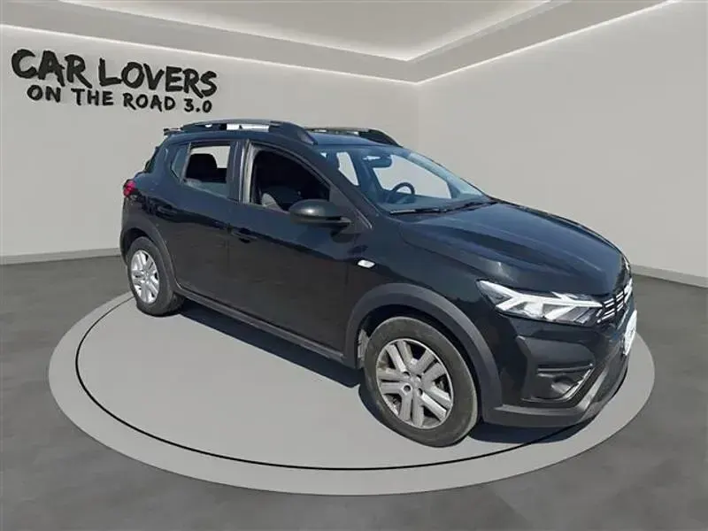 Usata Dacia Sandero Expression 101 CV (74 kW) 2024 Nero Utilitaria