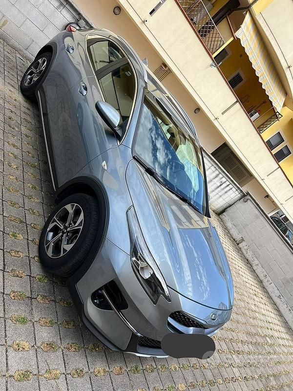 Usata Kia XCeed 2021 Grigio SUV