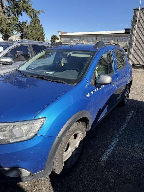 Usata Dacia Sandero Stepway 90 CV (66 kW) 2017 Berlina