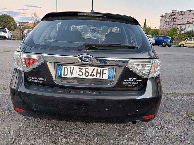 Usata Subaru Impreza 107 CV (78 kW) 2009 Grigio Berlina