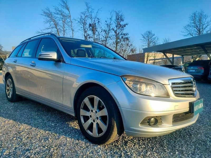 Usata Mercedes C220 Elegance 170 CV (125 kW) 2009 Argento Station wagon