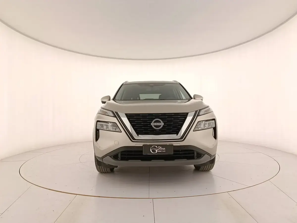 Usata Nissan X-Trail N-Connecta 204 CV (150 kW) 2025 Rosso SUV
