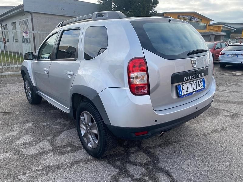 Usata Dacia Duster Ambiance 110 CV (80 kW) 2017 Grigio Station wagon