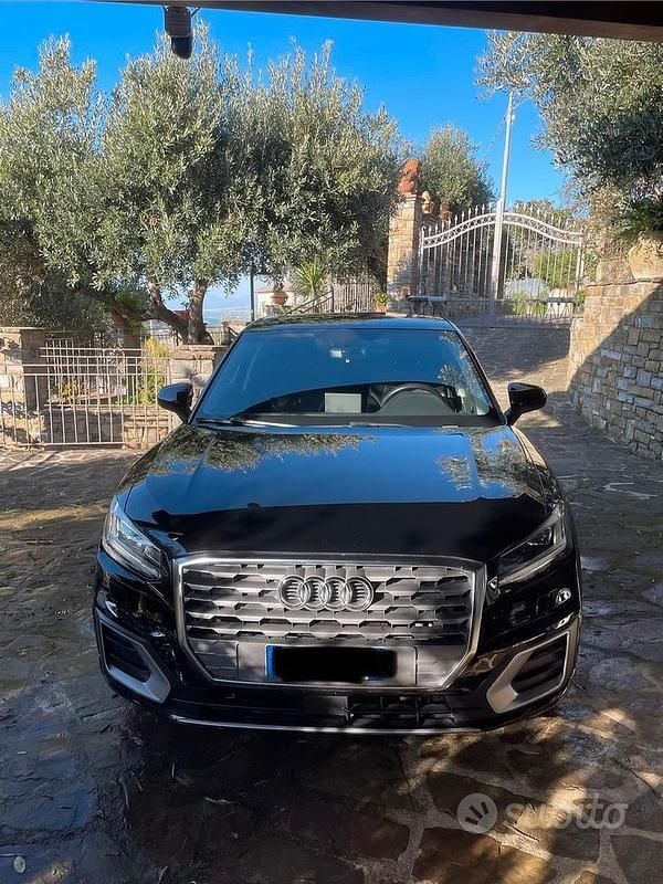 Usata Audi Q2 116 CV (85 kW) 2018 Nero SUV