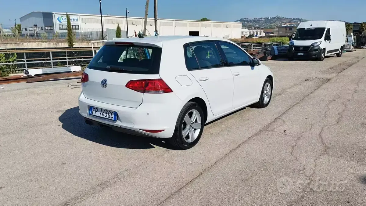 Usata VW Golf VII Highline 150 CV (110 kW) 2014 Bianco Berlina