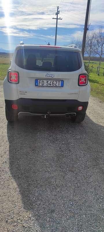 Usata 2016 Jeep Renegade Limited SUV | 11.000 € (Ottimo prezzo) - Immagine 1/4