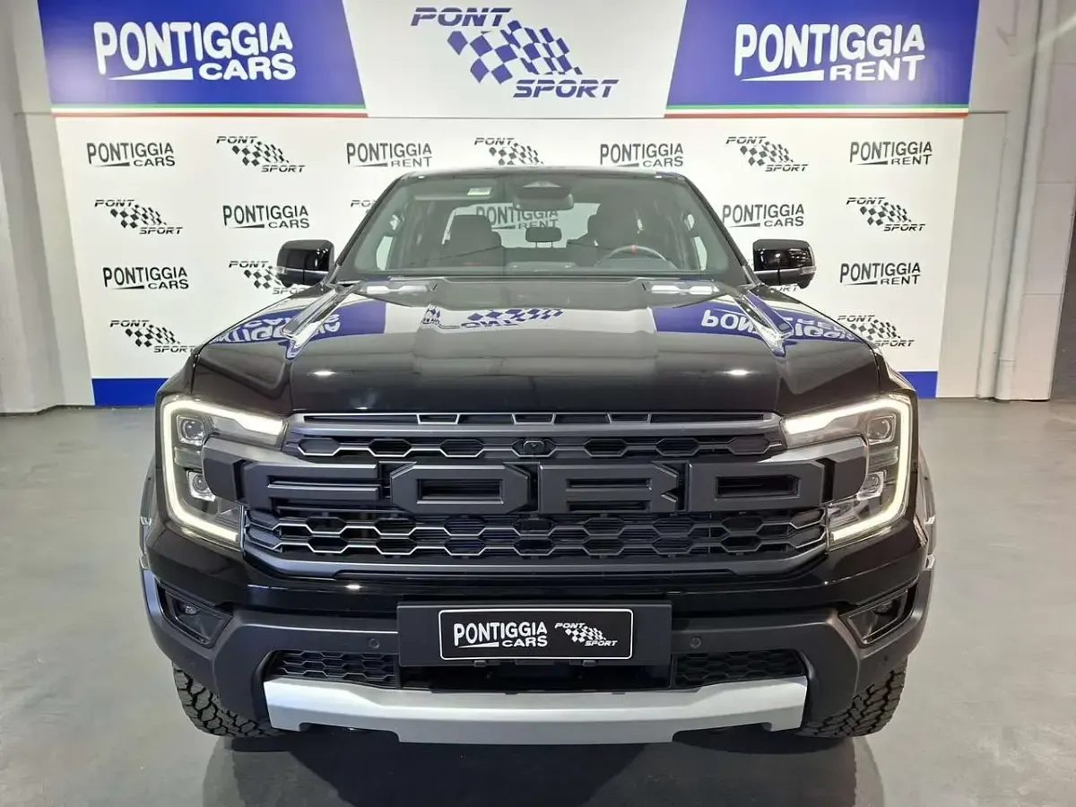 Nuova Ford Ranger Raptor 209 CV (153 kW) 2026 Meteor gray Pick-up