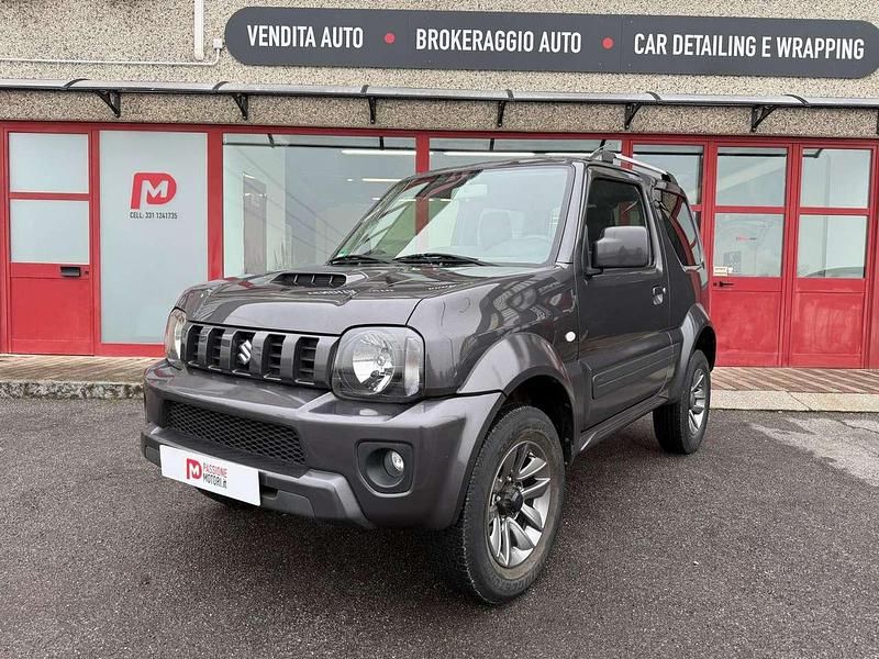 Usata Suzuki Jimny 86 CV (63 kW) 2017 Grigio SUV