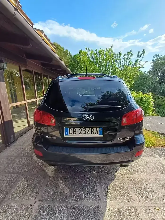 Usata Hyundai Santa Fe Active 155 CV (114 kW) 2006 Nero SUV