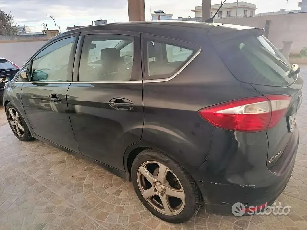 Usata Ford C-MAX Titanium 116 CV (85 kW) 2012 Monovolume