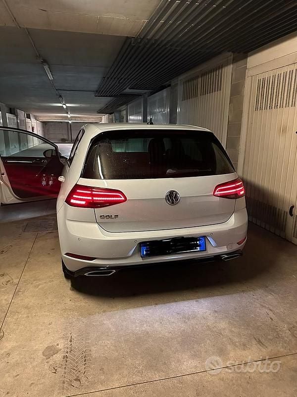 Usata VW Golf VII R-line 150 CV (110 kW) 2017 Grigio Berlina