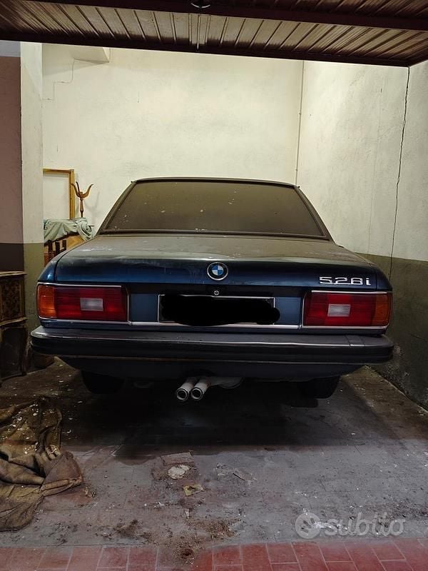 Usata BMW 528 1970 Blu Berlina