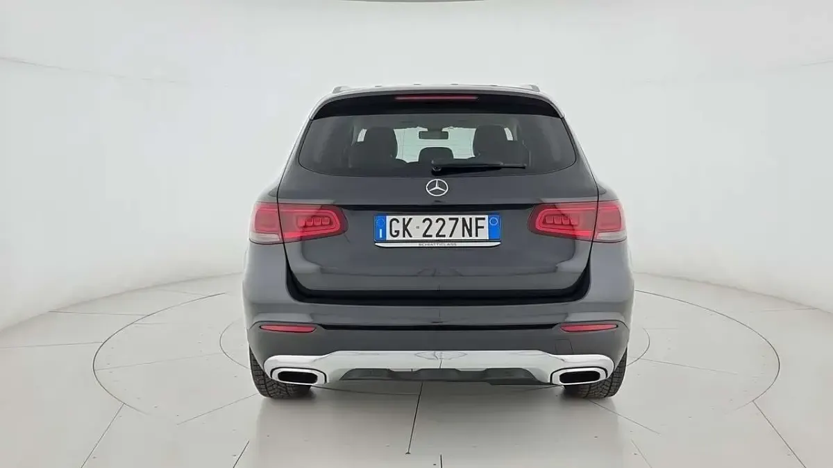 Usata Mercedes GLC220 194 CV (142 kW) 2022 Nero SUV