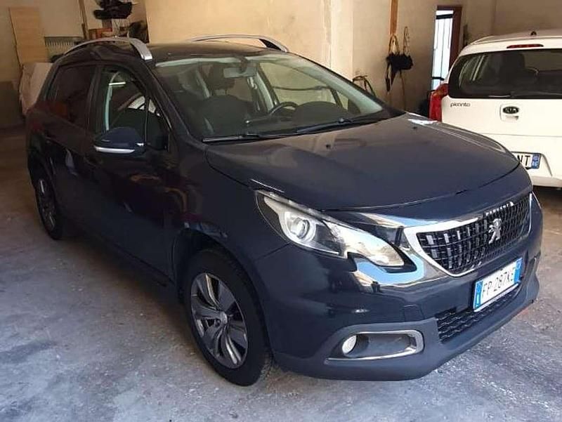 Usata Peugeot 2008 Active 82 CV (60 kW) 2018 Blu/azzurro SUV