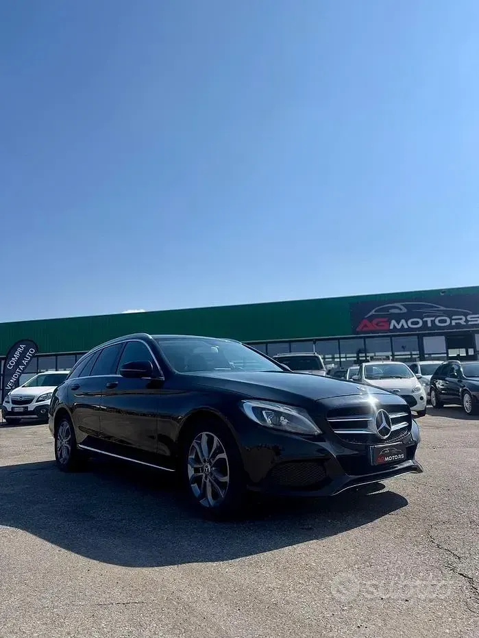 Usata Mercedes C220 Executive 170 CV (125 kW) 2017 Nero Station wagon