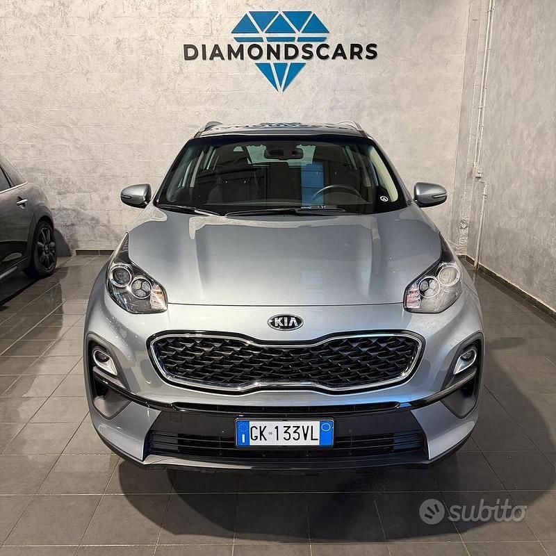 Usata Kia Sportage Style 132 CV (97 kW) 2021 Grigio SUV