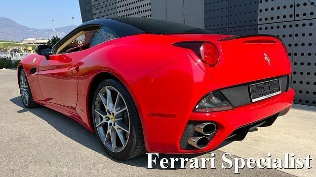 Usata Ferrari California 490 CV (360 kW) 2012 Rosso Cabrio