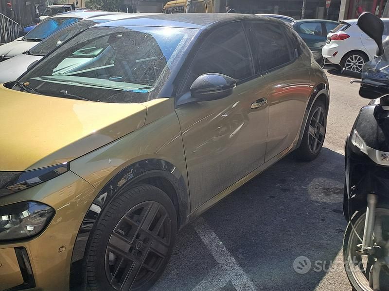 Usata Lancia Ypsilon 80 CV (58 kW) 2024 Utilitaria