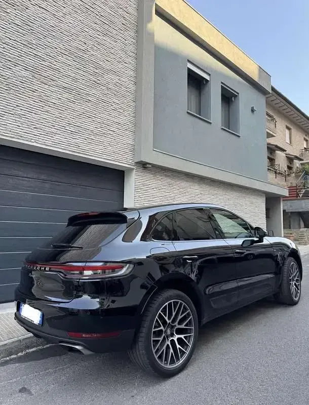 Usata Porsche Macan 245 CV (180 kW) 2020 Nero SUV