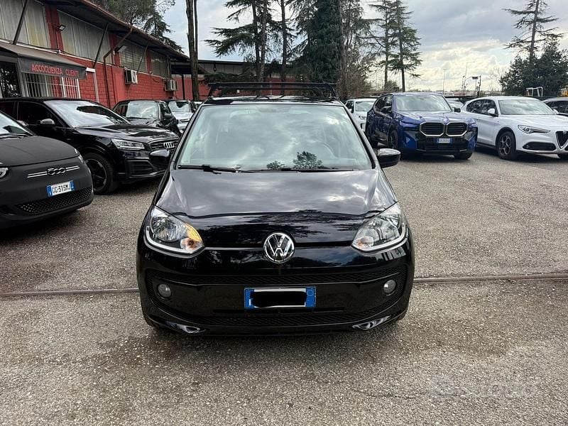 Usata VW up! Move 68 CV (50 kW) 2014 Nero Utilitaria