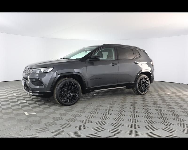 Usata Jeep Compass 131 CV (96 kW) 2024 Grigio / pastello SUV