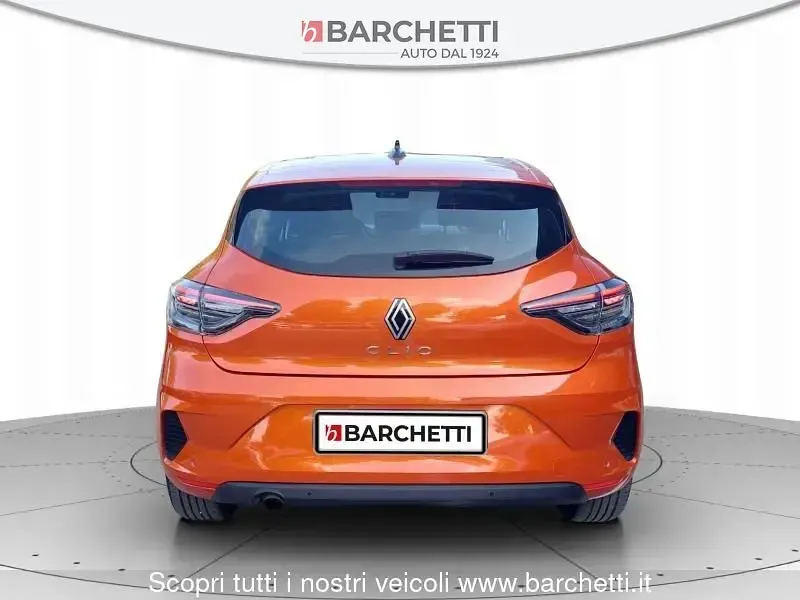Usata Renault Clio Evolution 67 CV (49 kW) 2024 Arancione Utilitaria