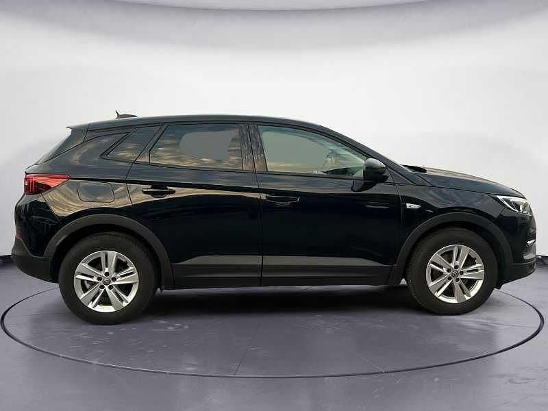 Usata Opel Grandland X Innovation 131 CV (96 kW) 2018 Nero SUV