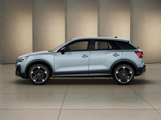 Nuova Audi Q2 Ambiente 150 CV (110 kW) 2025 Grigio freccia perla SUV