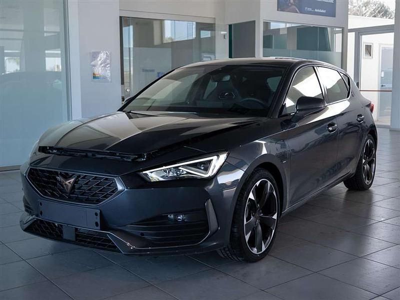 Grigio scuro Usata 2023 Cupra Leon Berlina | 28.900 € (Ottimo prezzo) - Immagine 1/2
