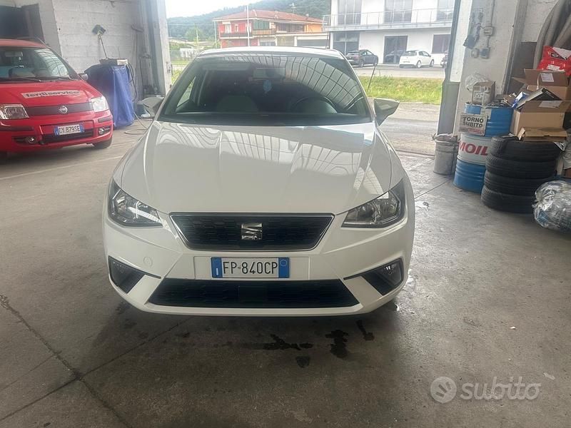 Usata Seat Ibiza XCELLENCE 75 CV (55 kW) 2018 Bianco Berlina