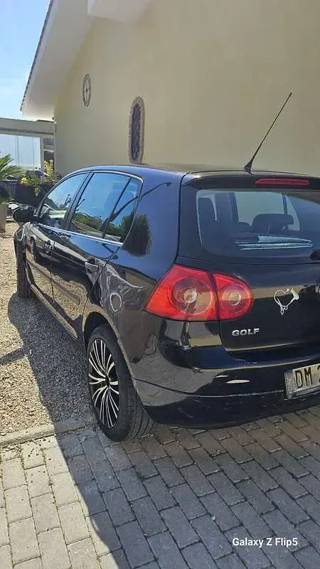 Usata VW Golf V 105 CV (77 kW) 2007 Nero Berlina