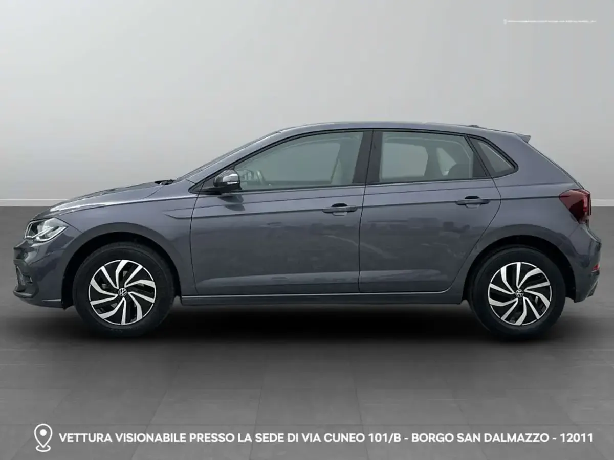 Usata VW Polo Life 95 CV (69 kW) 2025 Smoky grey met Utilitaria
