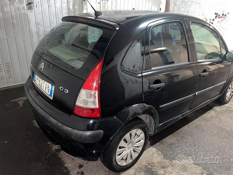 Usata Citroën C3 60 CV (44 kW) 2008 Nero Berlina