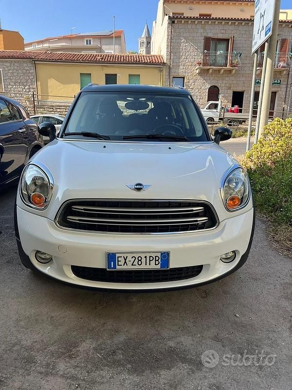 Usata 2015 Mini Countryman SUV | 11.000 € (Buon prezzo) - Immagine 1/4
