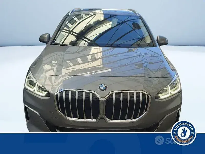 Nuova BMW 223 Active Tourer Luxury Line 204 CV (150 kW) 2025 Grigio Monovolume