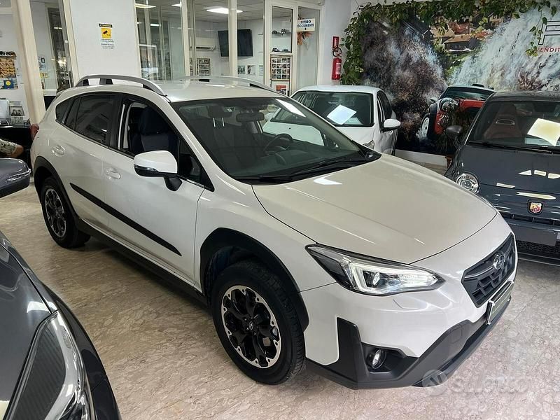 Usata Subaru XV Style 114 CV (83 kW) 2021 Bianco SUV