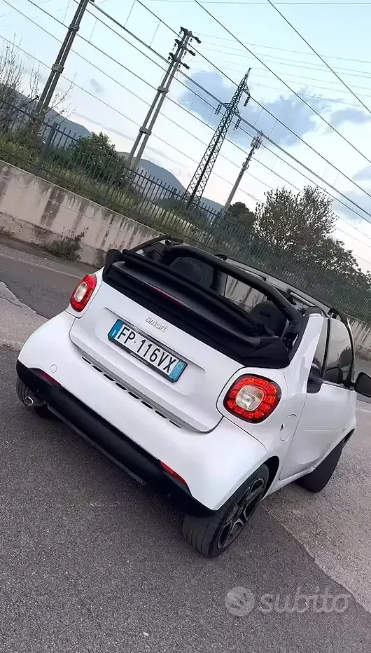 Usata Smart ForTwo Cabrio 71 CV (52 kW) 2018 Bianco Cabrio