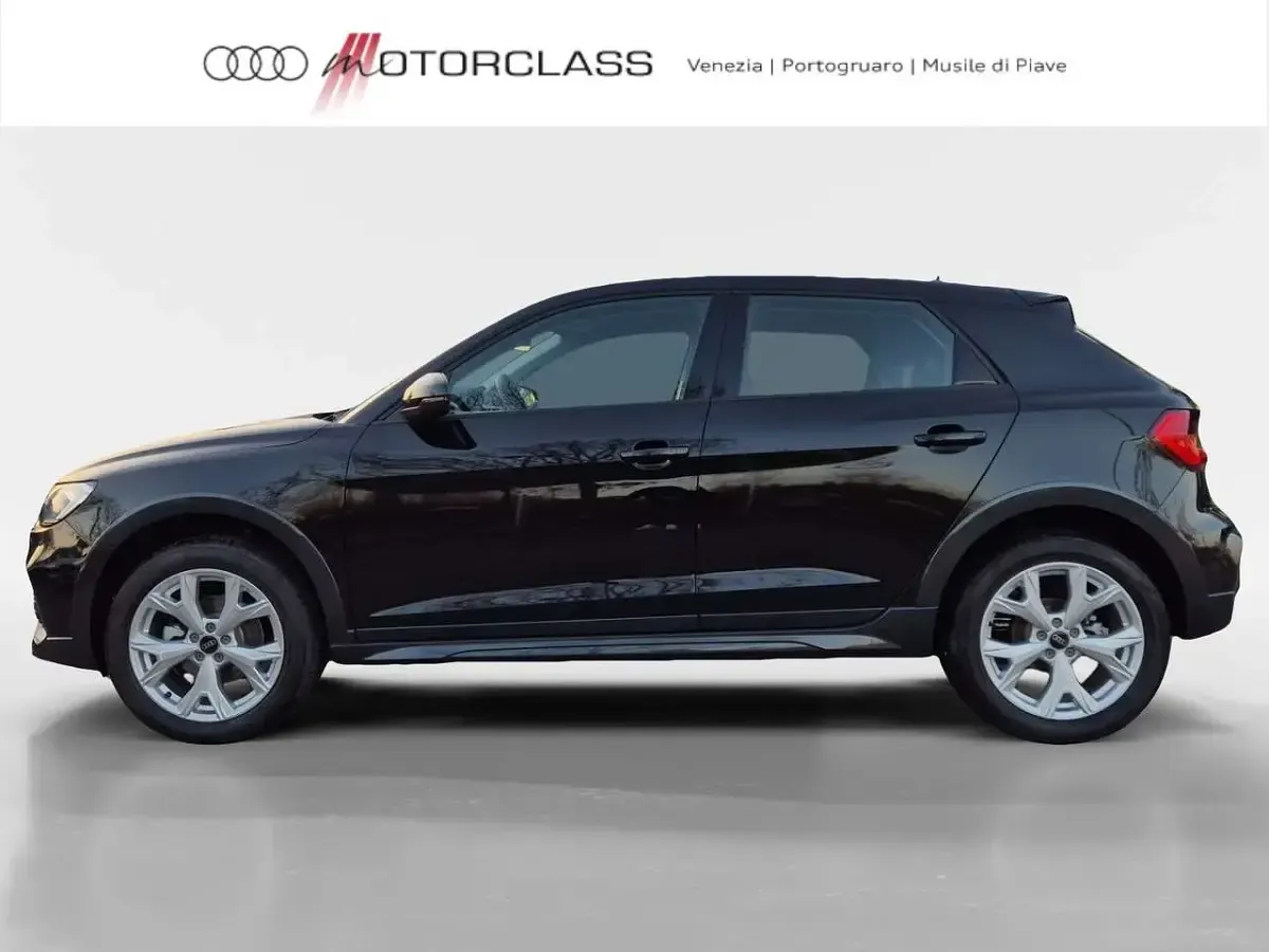 Nuova Audi A1 Business 116 CV (85 kW) 2026 Nero mito metallizzato SUV