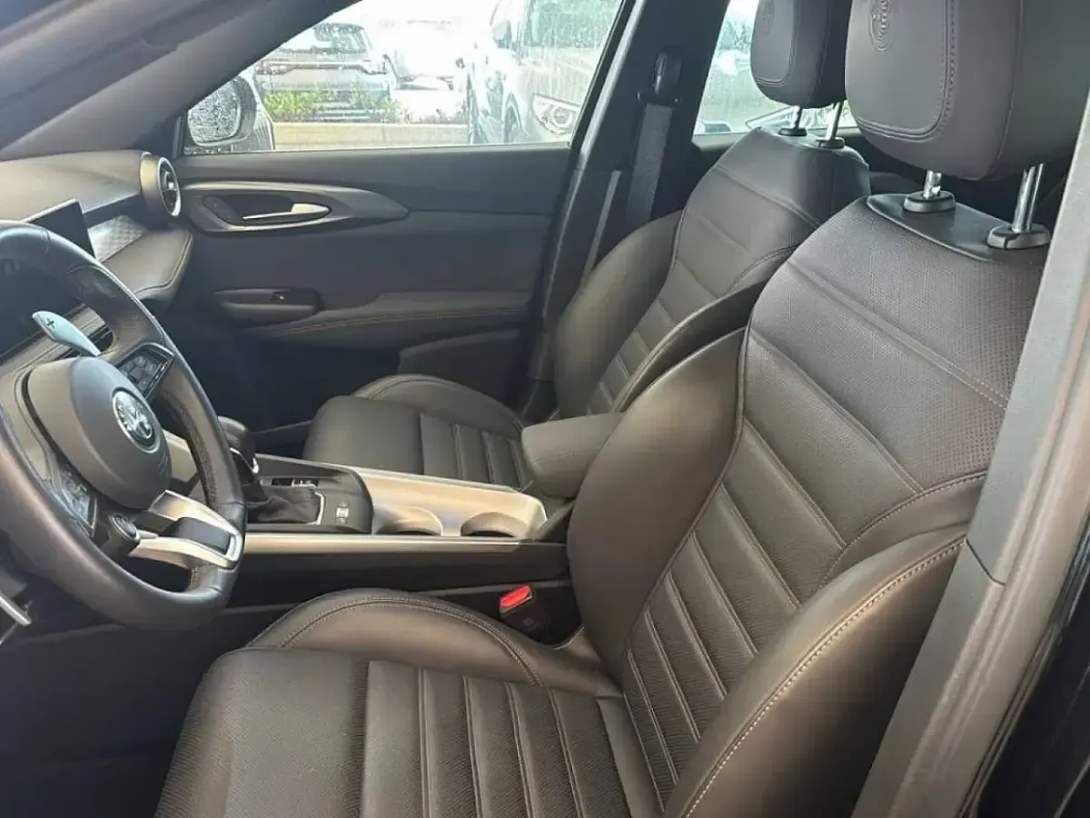 Usata Alfa Romeo Tonale Veloce 130 CV (95 kW) 2024 Nero SUV